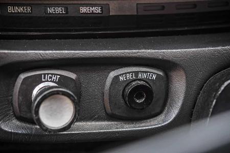 Zeitreise: Unterwegs im BMW 525 (E12) 