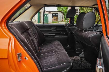Zeitreise: Unterwegs im BMW 525 (E12) 