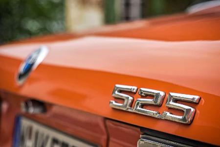 Zeitreise: Unterwegs im BMW 525 (E12) 