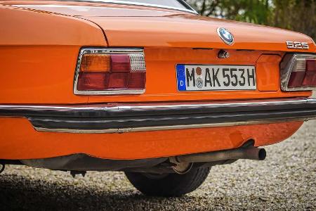 Zeitreise: Unterwegs im BMW 525 (E12) 