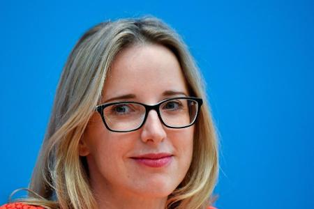 Ethikrat-Vorsitzende: Olympia im Sommer fahrlässig Ethikrat-Vorsitzende: Olympia im Sommer fahrlässig