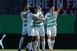 Greuther Fürth verlängert mit Hauptsponsor