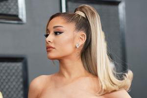 Ariana Grande erinnert sich an die Opfer von Manchester