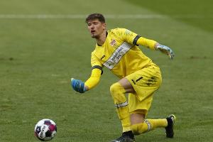 VfB-Torwart Kobel: Dortmund "ein Thema"