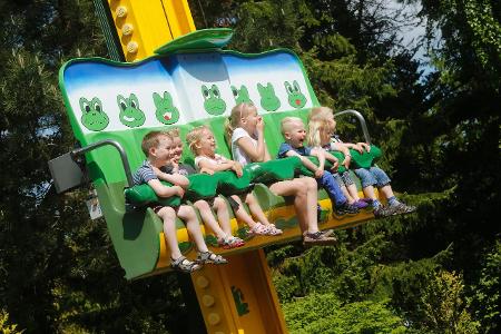 21-legoland billund Frog Hopper Die 10 besten Freizeitparks Deutschland.jpg