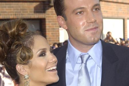 Jennifer Lopez und Ben Affleck bei einer Filmpremiere 2003