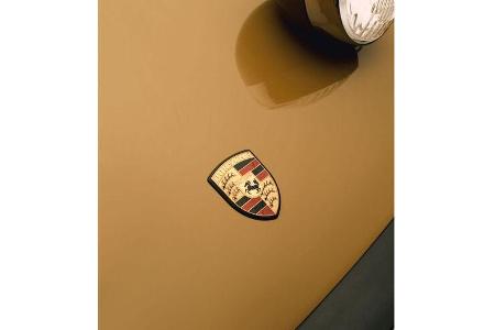 Aimé Leon Dore Porsche 911 SC
