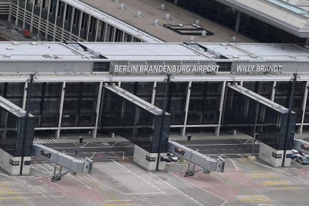 Flughafen BER Berlin _ Brandenburg in Sch�nefeld nach der f... (2)