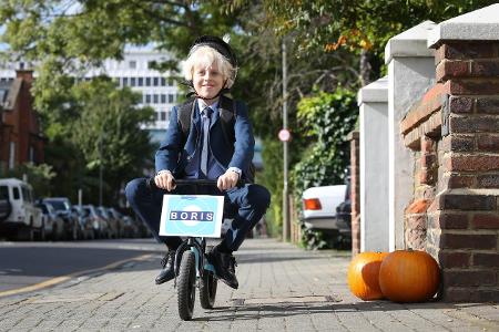 October 25, 2019, London, United Kingdom British children w...