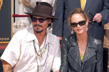 Sie befreite ihn aus dem Drogensumpf: 14 Jahre lebten Vanessa Paradis und Johnny Depp ein Leben fernab von Hollywood - ganz ...