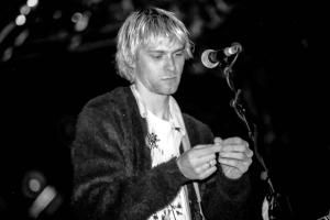 27 Jahre nach seinem Tod: Kurt Cobains Haarsträhnen werden versteigert