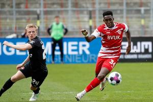 Darmstadt 98 verpflichtet Rechtsverteidiger Ronstadt
