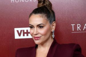 Alyssa Milano kämpft immer noch mit Corona-Langzeitfolgen