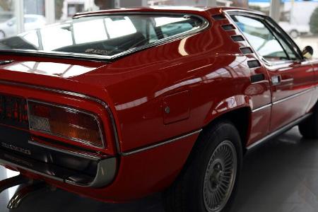 Alfa Romeo Montreal 1975 CooleKarren.com