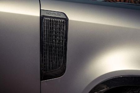 04/2021, Heritage Customs Valiance auf Basis Land Rover Defender