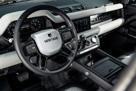04/2021, Heritage Customs Valiance auf Basis Land Rover Defender