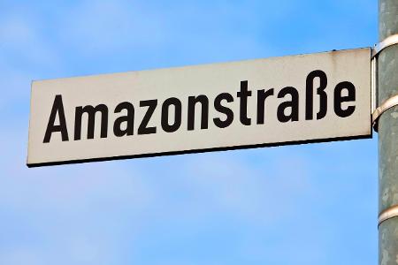 Strassenschild Amazonstrasse, Deutschland, Nordrhein-Westfal...