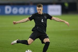 Nationalspieler Ginter hält Elternzeit im Profifußball für möglich