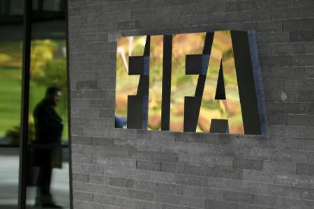 Erste Zahlungen aus FIFA-Fonds an Fußballer genehmigt