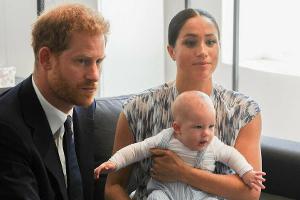 "Oma Diana": Archies erste Worte stimmten Prinz Harry traurig