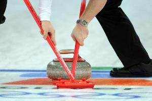 Curling: Deutsches Mixed-Team startet mit Sieg in WM