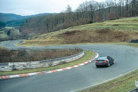 Nürburgring, Nordschleife, Kurven, Ideallinie