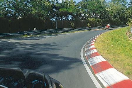 Nürburgring, Nordschleife, Kurven, Ideallinie