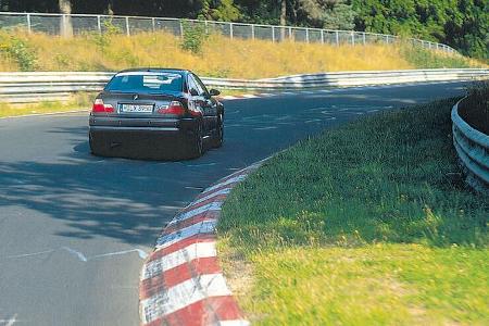 Nürburgring, Nordschleife, Kurven, Ideallinie