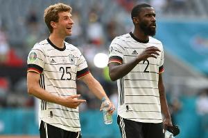Löw bangt um Gündogan, Rüdiger und Gosens