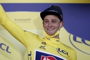 Nur der berühmte Opa hatte kein Gelb: Van der Poel macht es wie der Vater