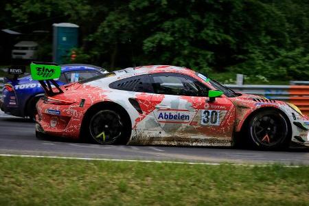 Porsche 911 GT3 R - Frikadelli Racing - Startnummer #30 - 24h-Rennen Nürburgring - Nürburgring-Nordschleife - 5. Juni 2021