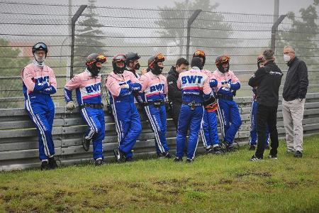 Startaufstellung vor dem Restart - 24h-Rennen Nürburgring - Nürburgring-Nordschleife - 6. Juni 2021