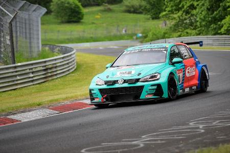 VW Golf GTI TCR - Max Kruse Racing - Startnummer #10 - Klasse: SP 3T - 24h-Rennen - Nürburgring - Nordschleife - 03. - 06. J...