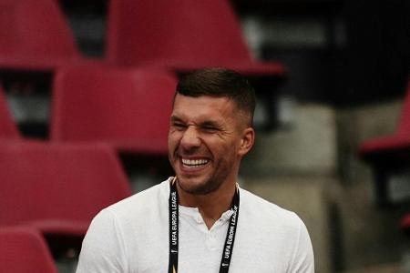 Pünktlich zum Geburtstag: Podolski geht mit neuer Kollektion an den Start