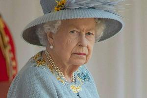 "Never complain, never explain": Die Queen will ihr Prinzip brechen