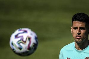 Cancelo positiv getestet: Coronafall bei Portugal