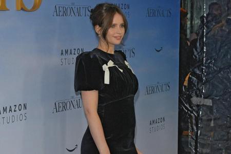 Schauspielerin Felicity Jones (36) und Ehemann Charles Guard (44) bekommen zum ersten Mal Nachwuchs. Bei der Premiere ihres ...