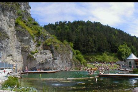 beste Freibäder: Felsenbad Pottenstein