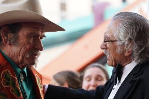 "Kings of Hollywood": Western-Komödie mit Star-Besetzung