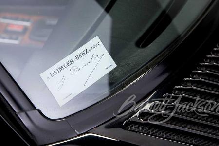 Dieser sehr bizarre Mercedes SL von 1981 wird jetzt versteigert