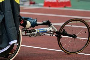 Mit 16 und 61: EM-Titel für Para-Leichtathletinnen Menje und Willing