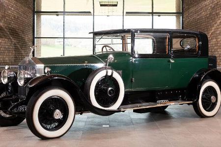 Rolls-Royce Phantom I Sports Saloon by Maythorn (1925).
