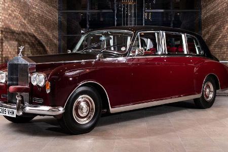 Rolls-Royce Phantom VI Special Limousine by Mulliner Park Ward (1990).