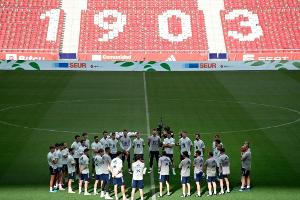Spanisches Team vor EM-Auftakt geimpft