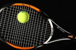 Tennis: Niemeier in Straßburg im Achtelfinale