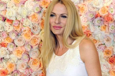 Wenn es um schöne Moderatorinnen geht, sollte sie nicht fehlen: TV-Blondine Sonya Kraus (43).