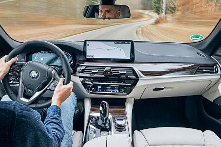 BMW 545e xDRIVE