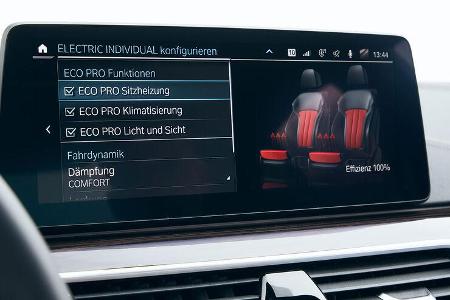 BMW 545e xDRIVE