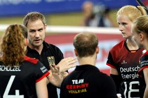 Volleyballerinnen unterliegen auch Italien