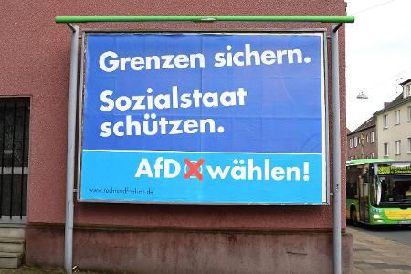 3_Wahlplakat AfD imago Revierfoto.jpg